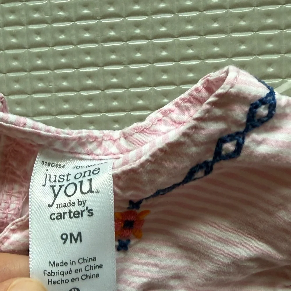 Carters|Baby girl light pink Striped bubble romper with floral embroidery•••9M